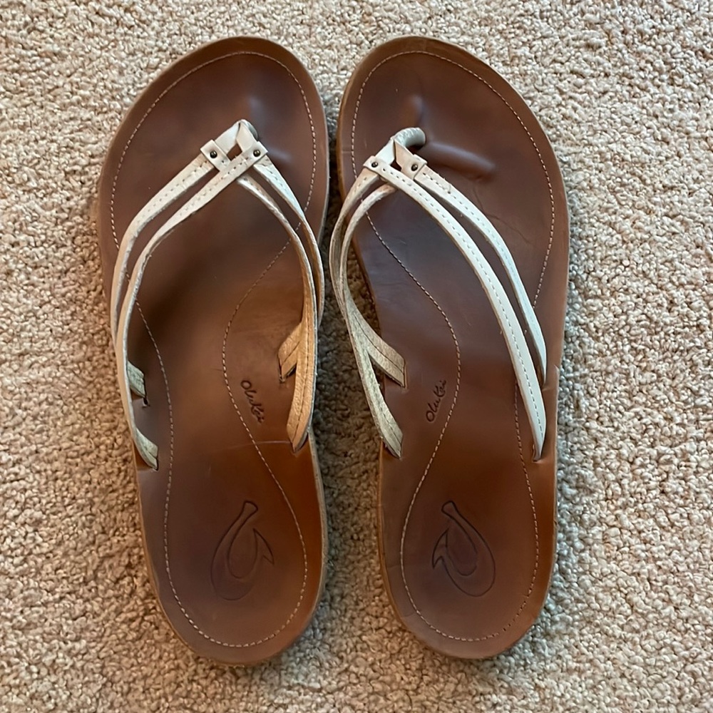 Olakai flip flops